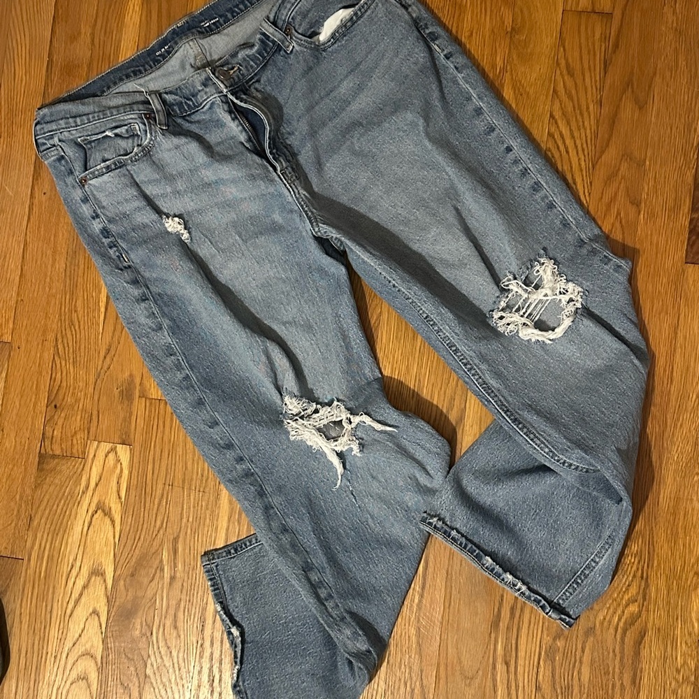 Old Navy Boyfriend Distressed Jeans - Light Blue